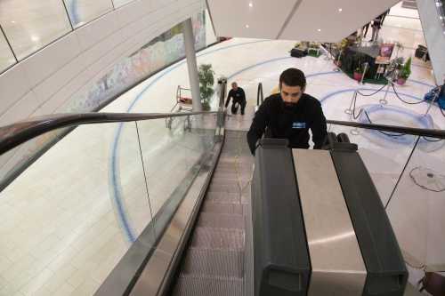 Saubere Rolltreppen Eschborn